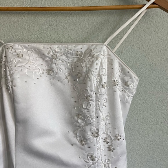 Aspeed White Strap Beaded/Embroidered Floral Wedding Dress. Size Small. - Picture 1 of 14